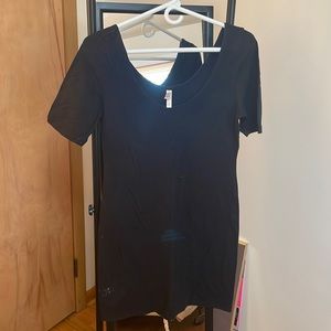 Black, large, mini dress, midlength arms